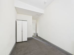 Photo 21- click for photo gallery